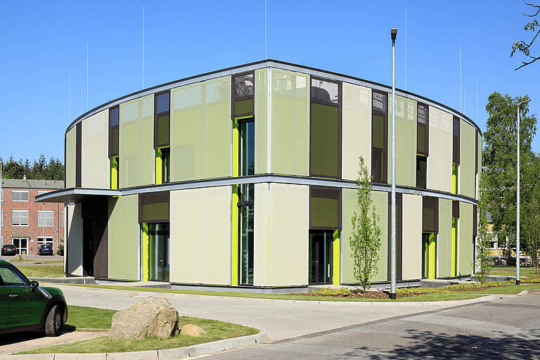 Helmholtz-Zentrum